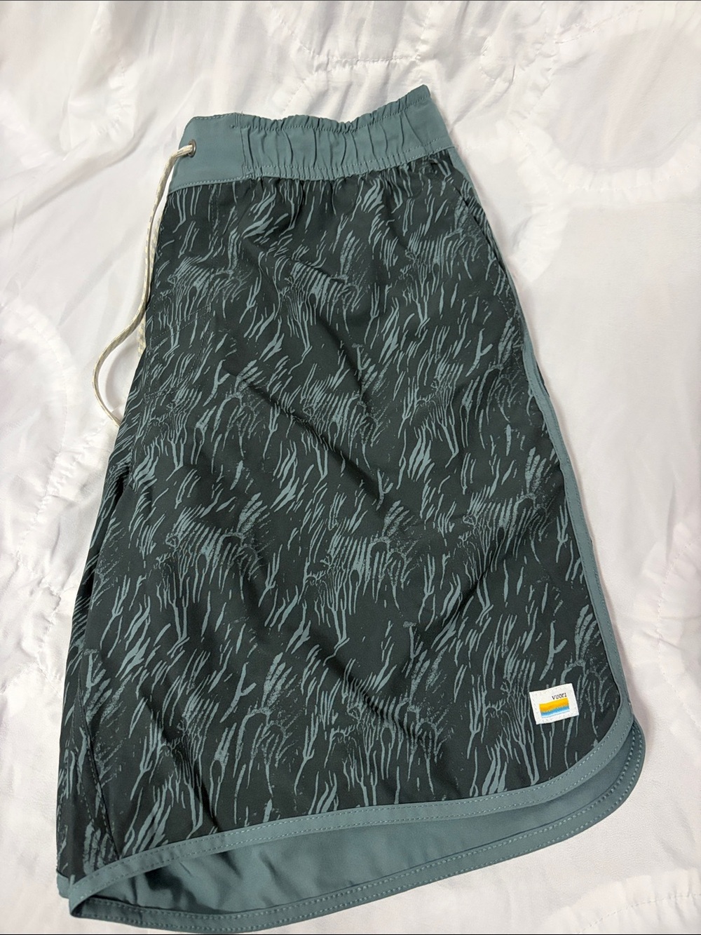 Vuori mens black and blue shorts
